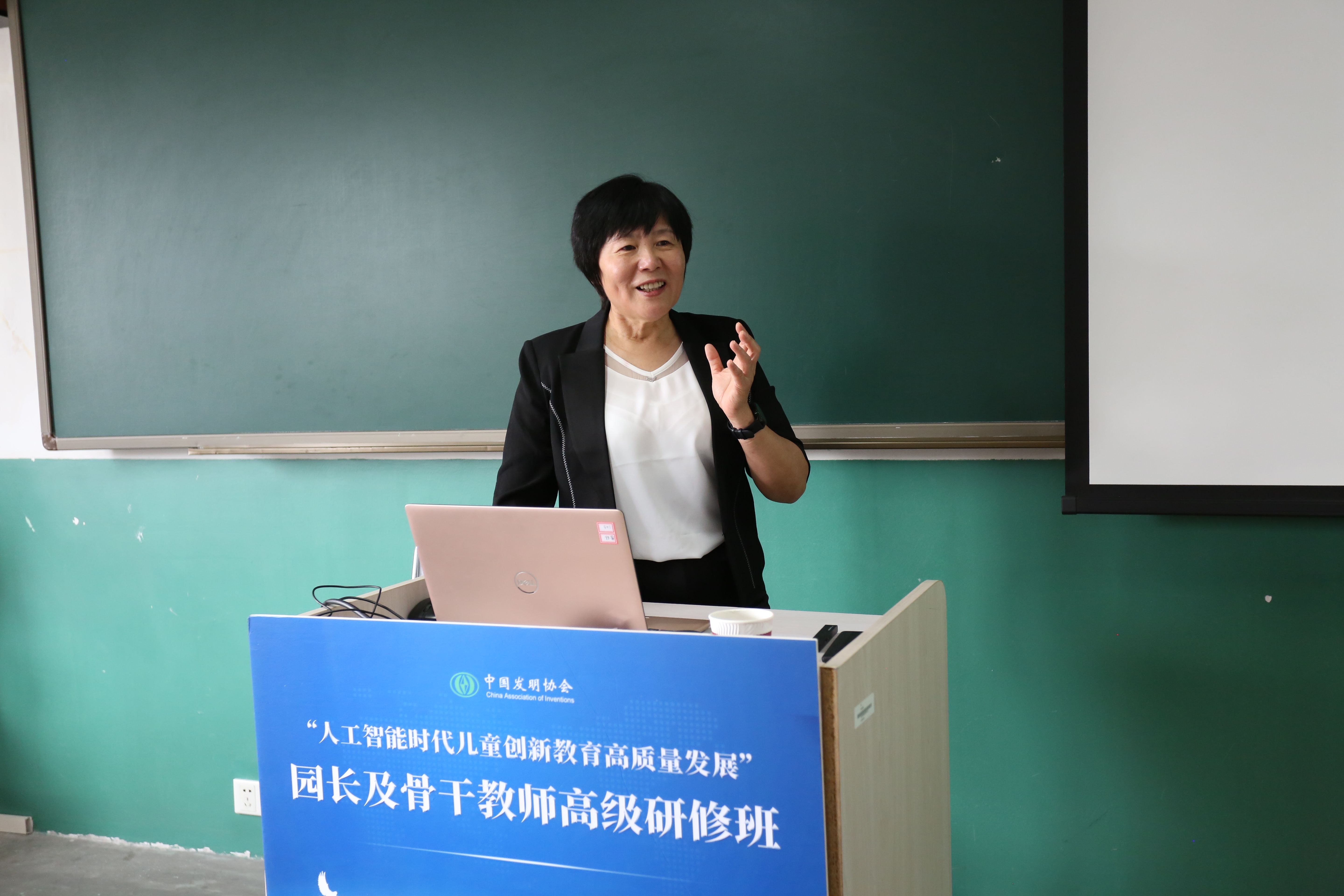 图片3.jpg 图片3.jpg